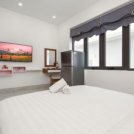 Moonlight Beach Hotel Дананг Екстер'єр фото